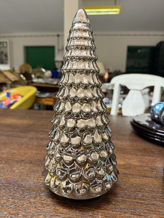 Duża ceramiczna dekoracja choinka srebrna ozdoba świąteczna