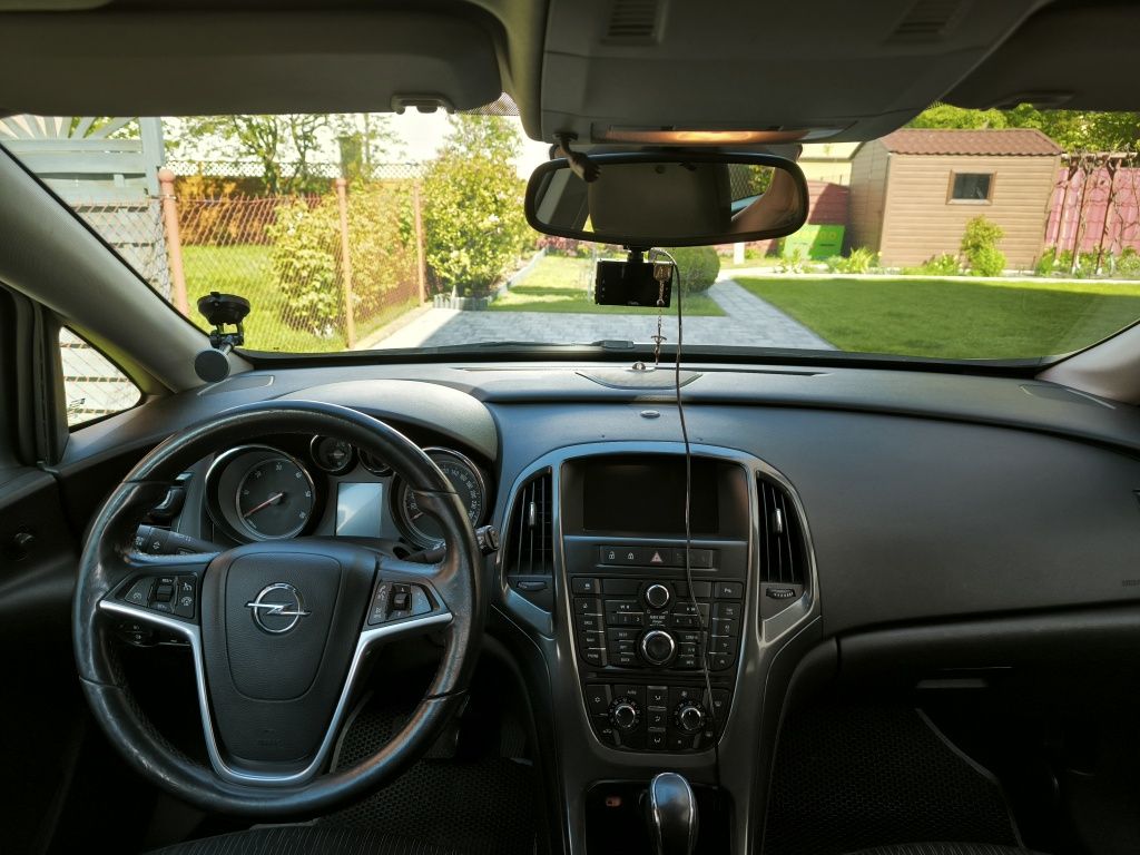 Opel Astra Sports Tourer Kombi automat