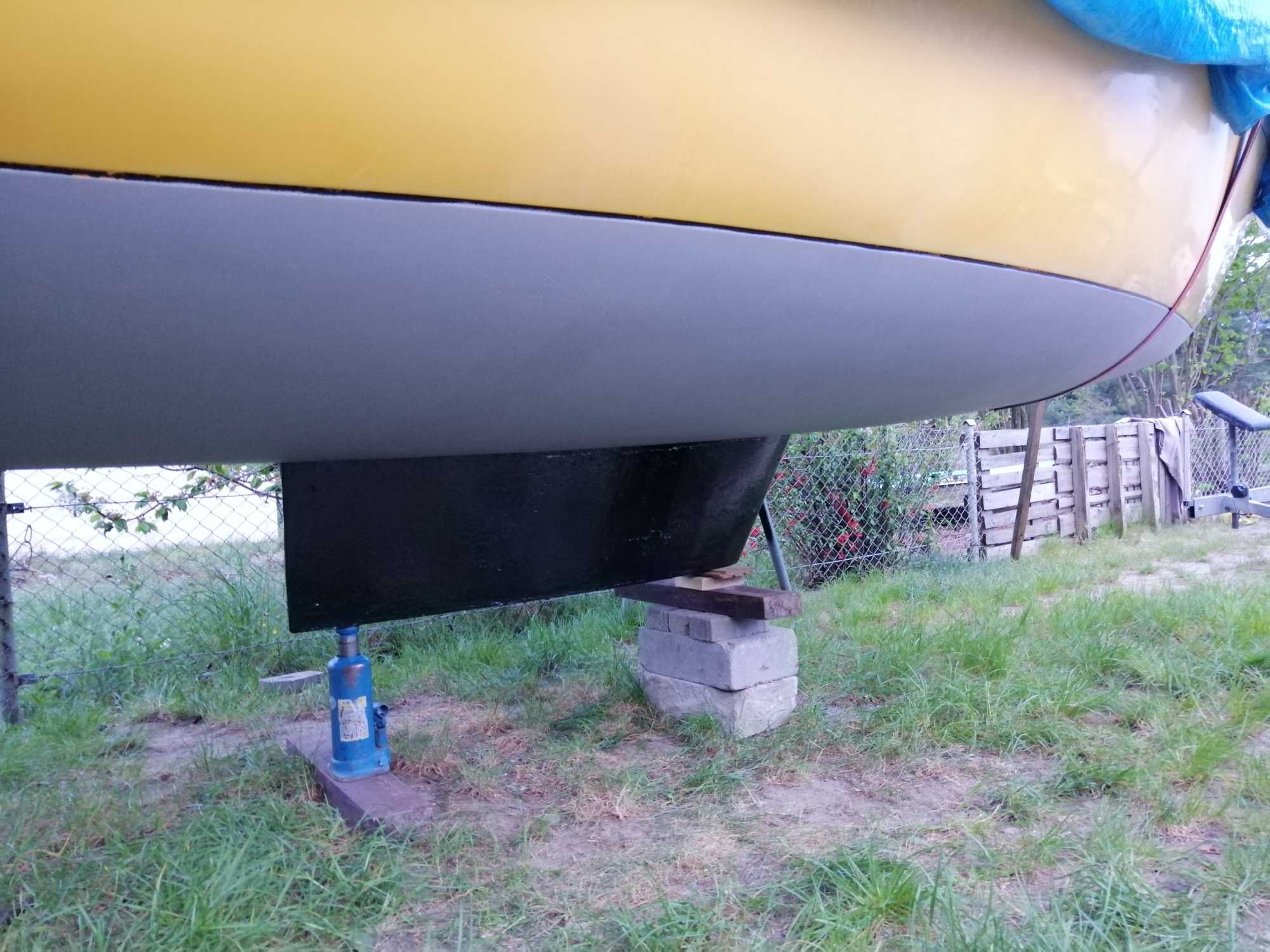 Sprzedam s/y Kamiros jacht żaglowy, silnik Mercury 4 z przyczepą