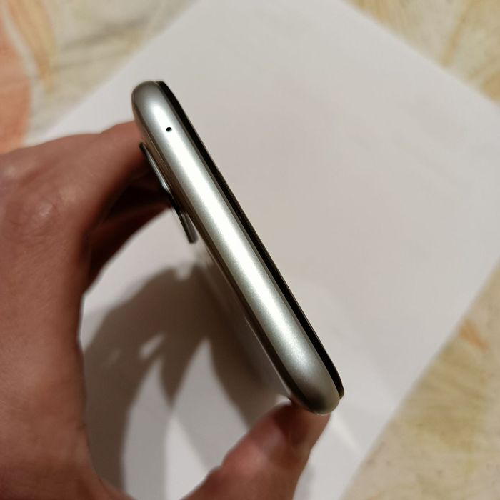 Realme 7 5g 8/128 Гб в идеальном состоянии