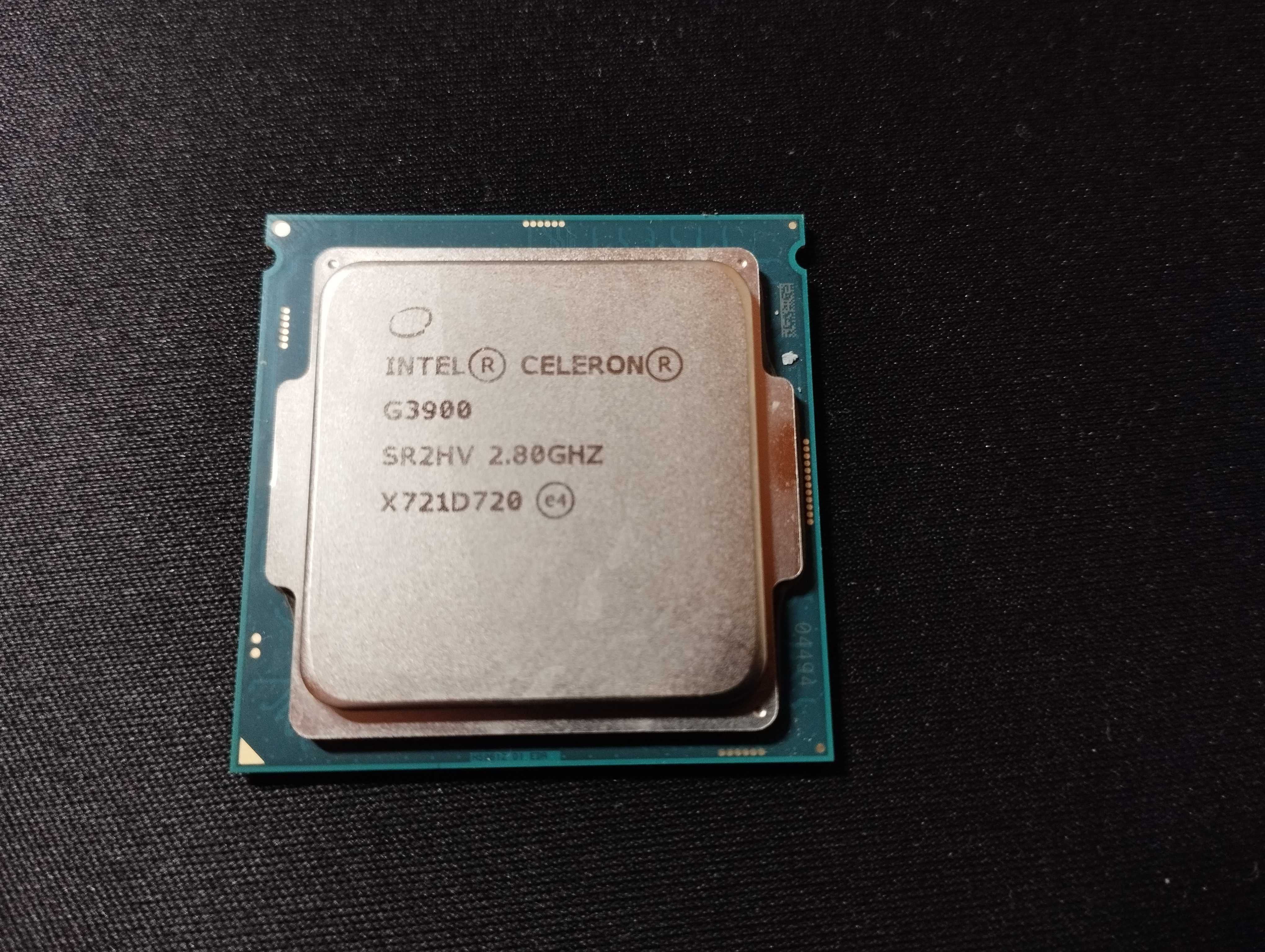 Продам  процессор intel celeron G3900
