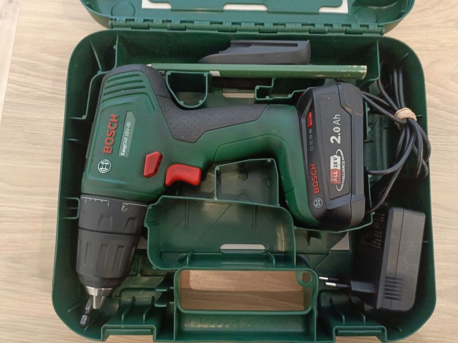 Wkrętarka akumulatorowa Bosch Easydrill 18v-40 akumulator bateria