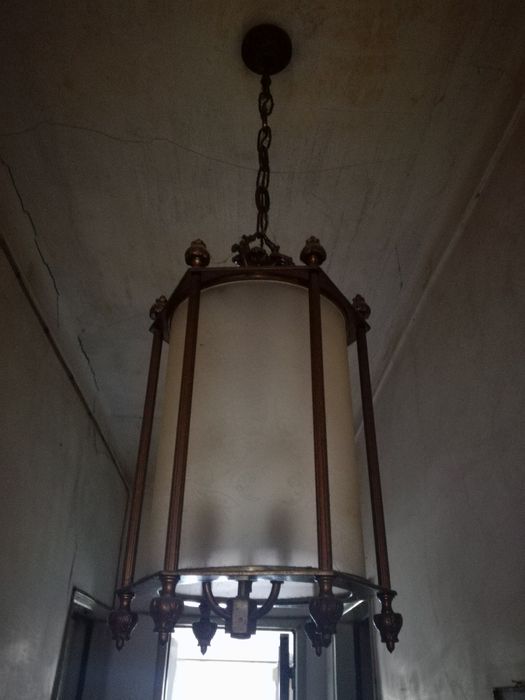 Vendo lanterna latão