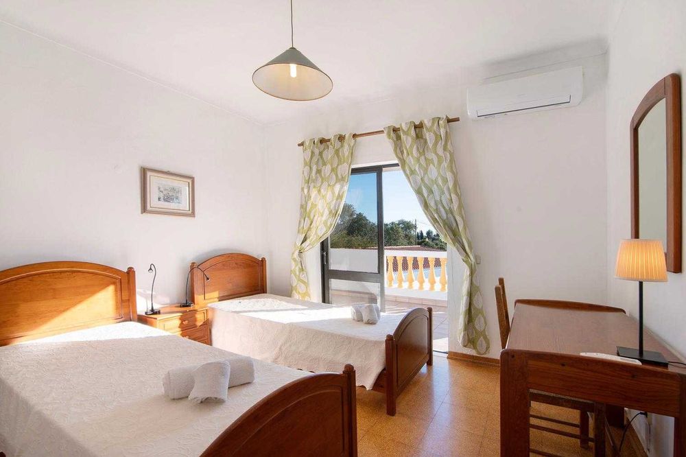 Casa das Figueiras by Gabi Miguel