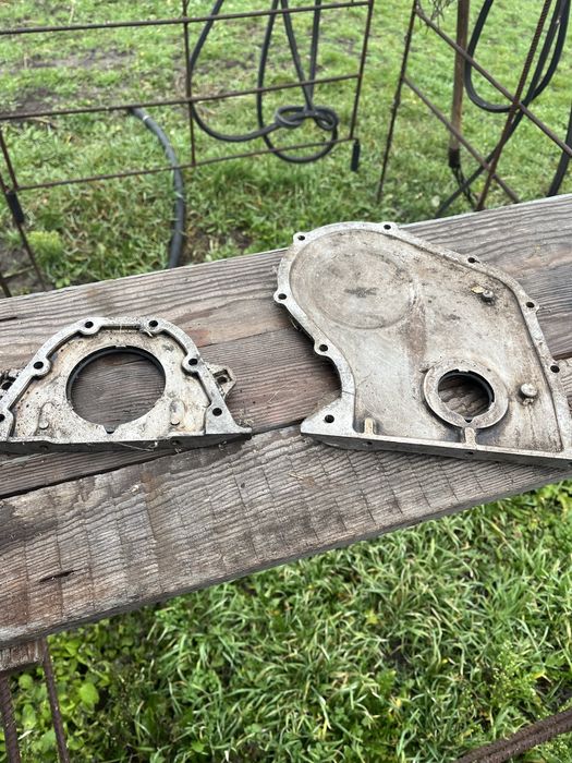 Передня та задня кришка двигуна ваз 2101,2106