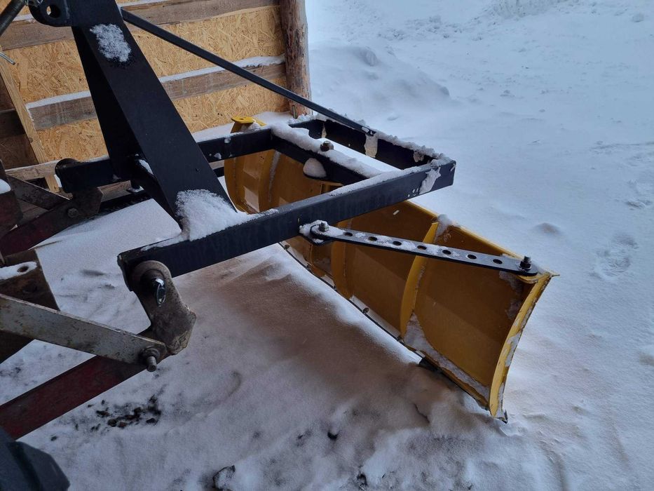 Pług do śniegutraktora tuz obracana wieżyczka przód tył Transport