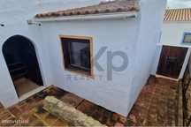 Casinha Duplex no Campo
