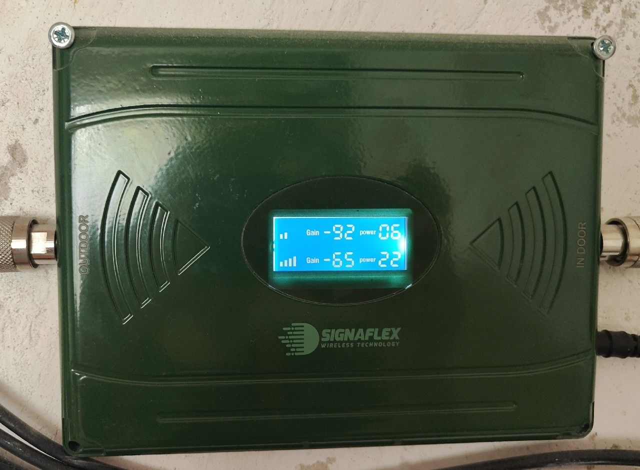 Wzmacniacz antenowy duży zestaw komplet GSM/E-GSM/LTE/DCS/HSPA+ LS-EG1