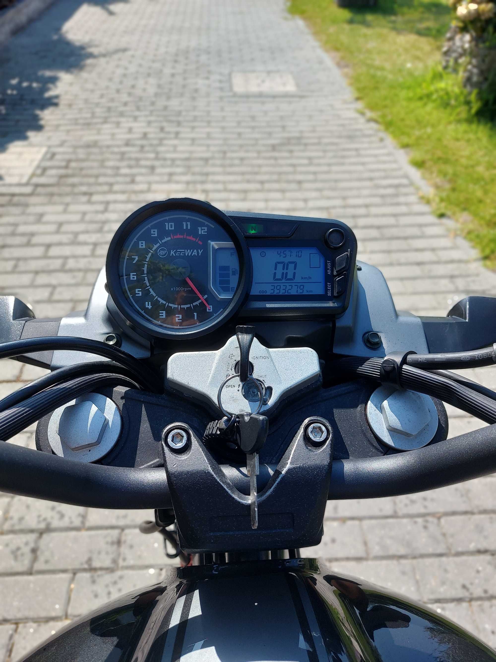 Keeway RKV 125 Preta (2012)