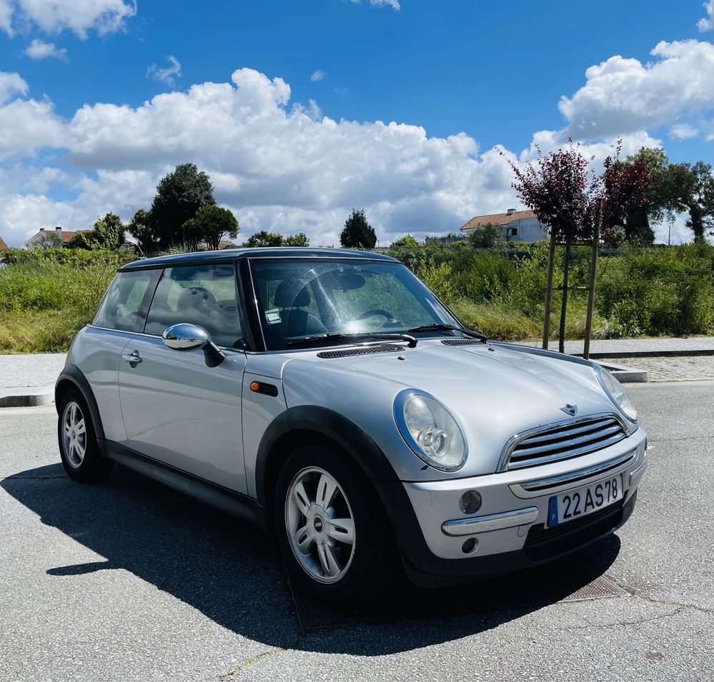 Mini Cooper D Nacional ( Fiável e económico )