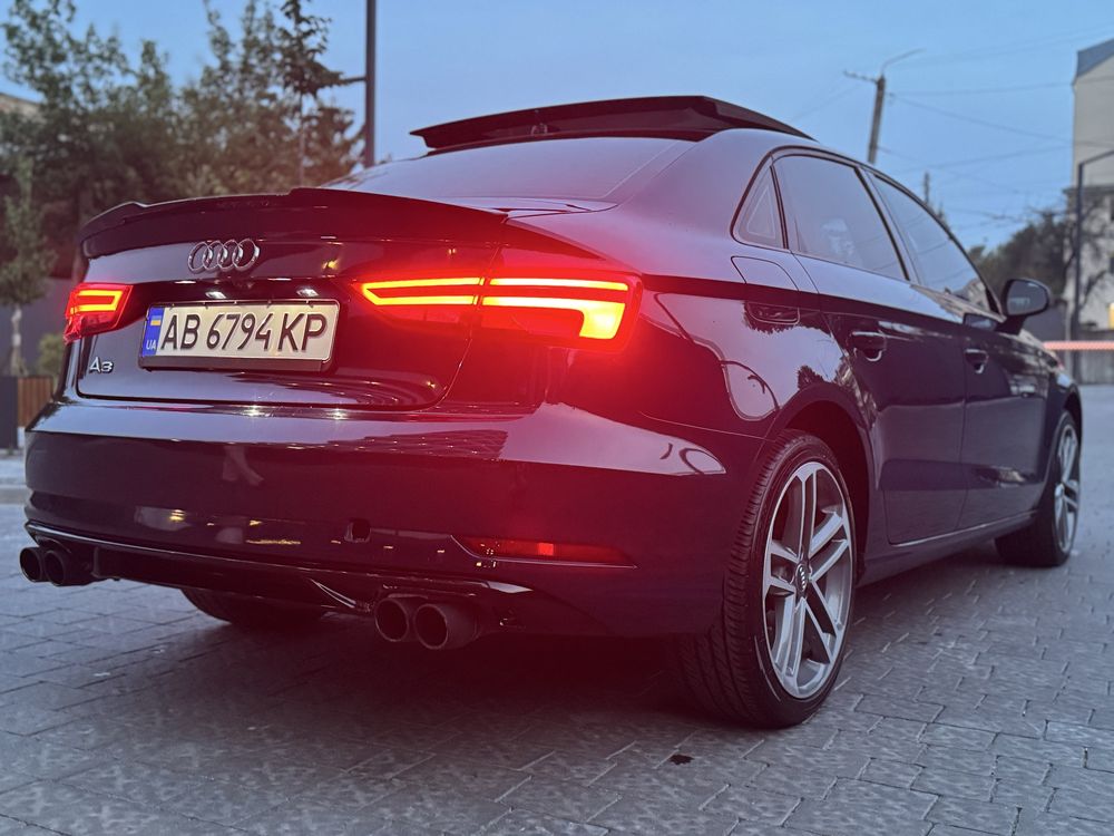 Терміново  AUDI A3 (RS3 пакет) Рестайлінг 2017 рік