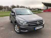 Продаю Volkswagen Tiguan