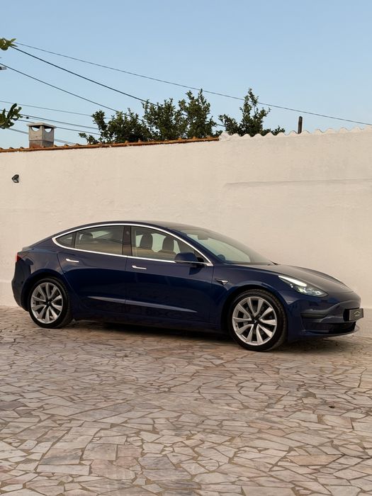 Tesla Model 3 Sr plus LFP