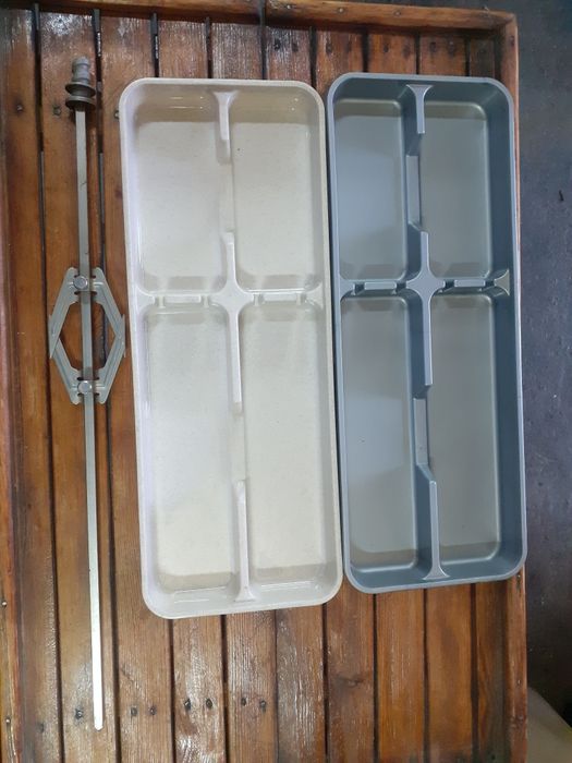 Продам підставку для ложок та вилок