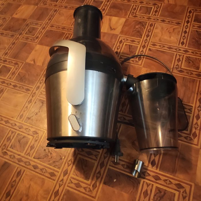 Соковыжималка Philips 1871 по запчастямм.