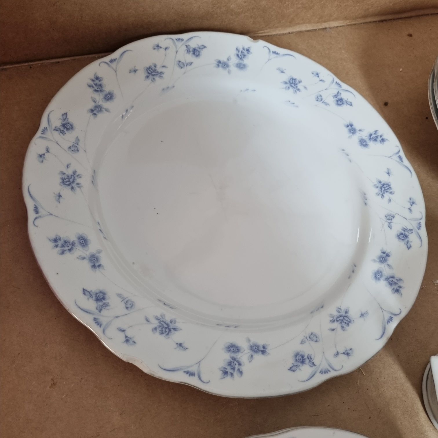 Conjunto 18 peças de loiça de porcelana