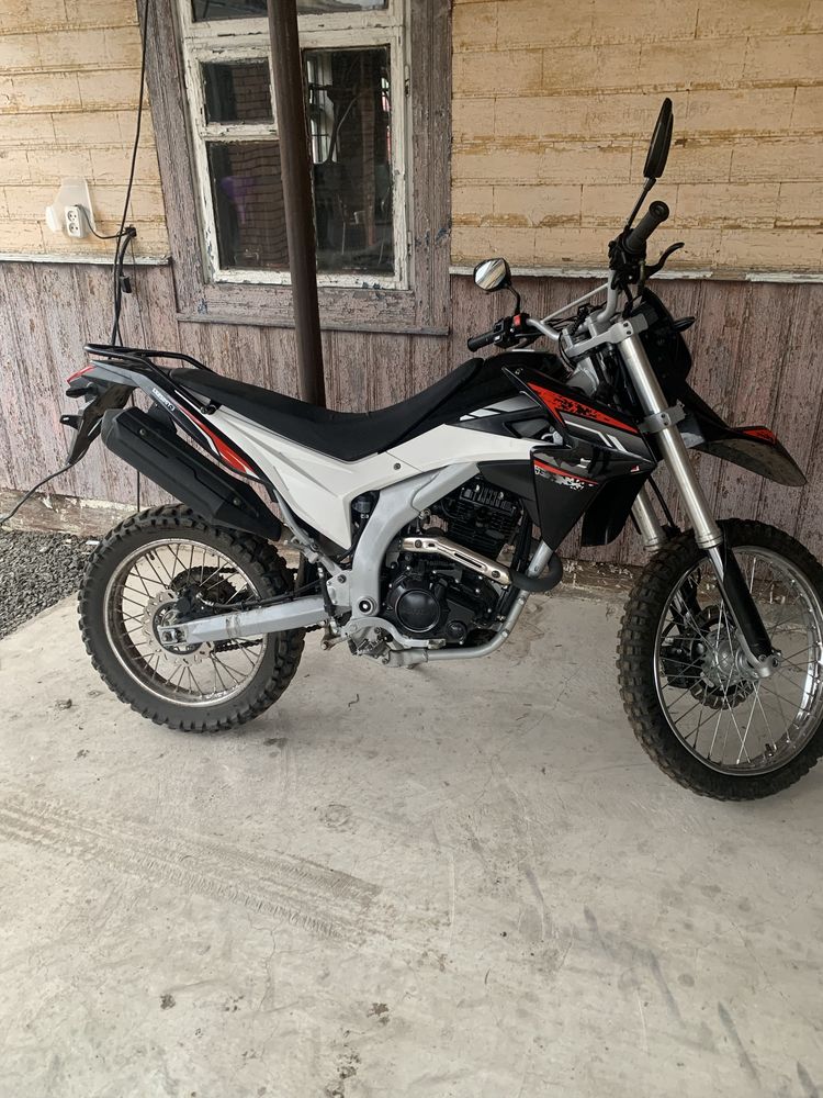 Продам лонкін 250