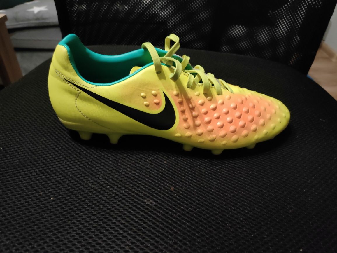 Nike Magista Onda 42r