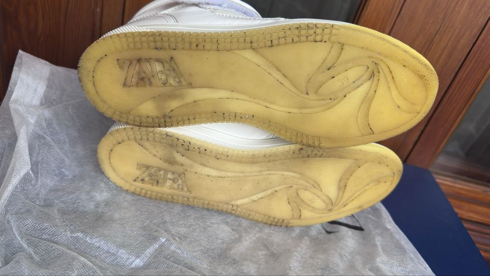 Хайтопи Зара шкіряні