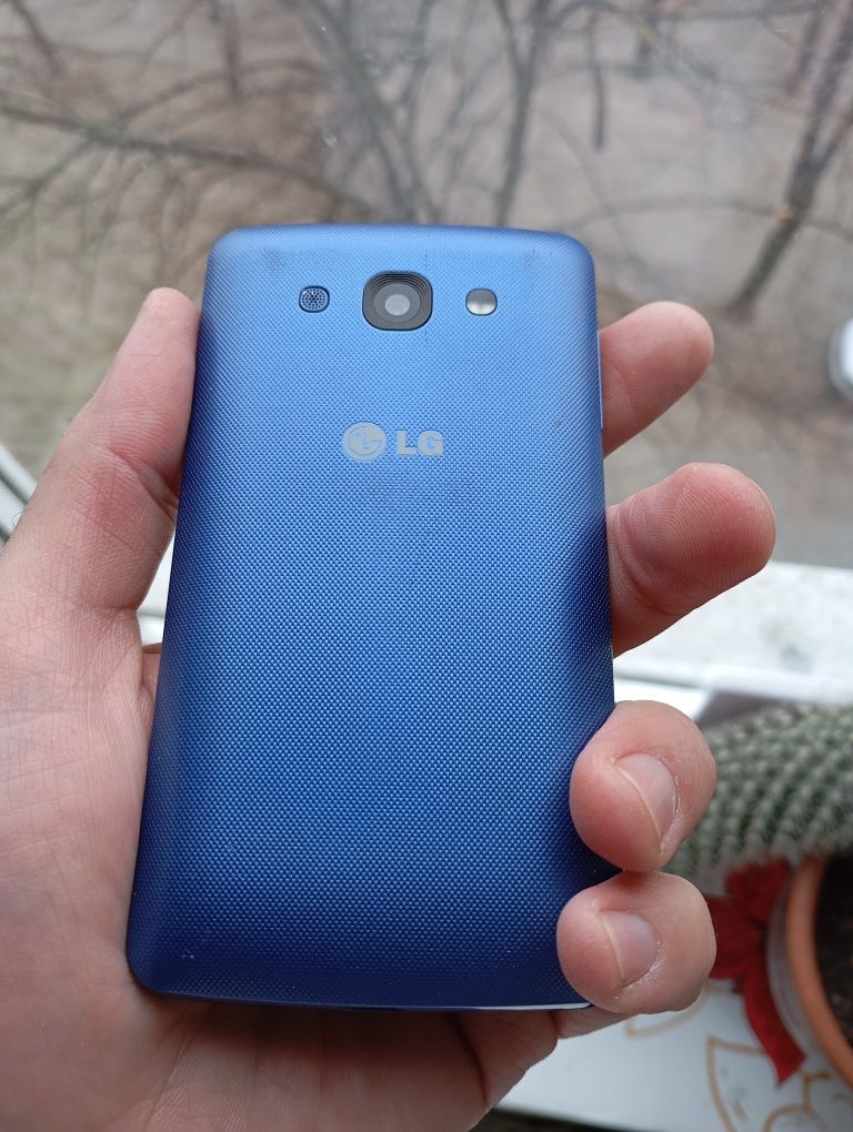 Смартфон LG Electronics's