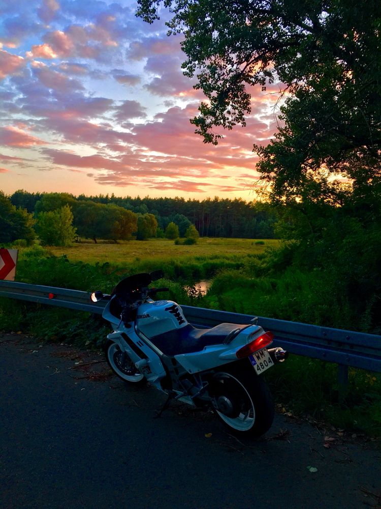 Honda vfr 750 rc36