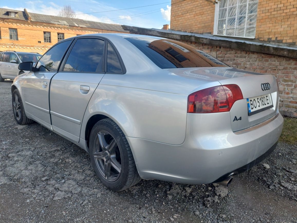 Audi A4 1.6 газ/бензин