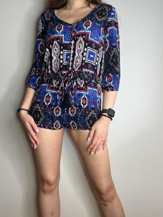 Granatowy krotki kombinezon azteckie wzory Forever 21 rozmiar S