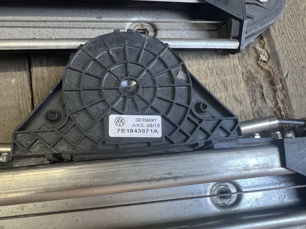 VW T6 T5 Multiavn направляюча бокової дверки Мультиван 7e1843871a 7e18