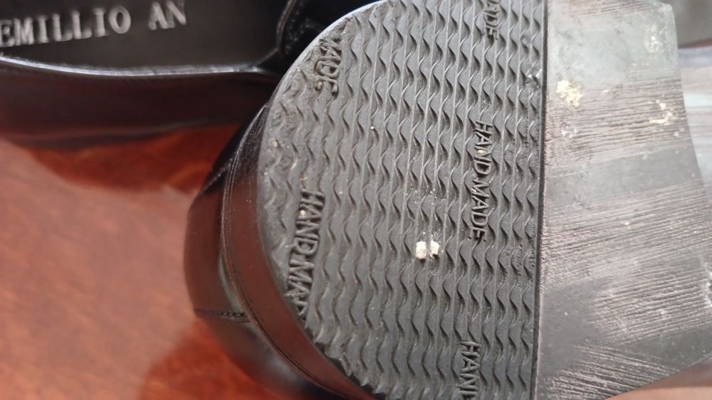 Туфлі чоловічі чорного кольору з натуральної шкіри