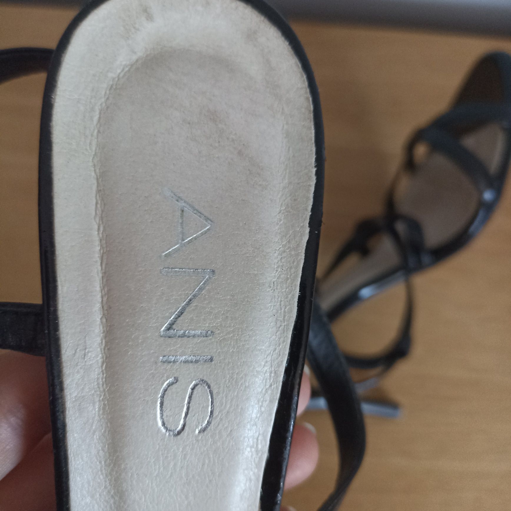 buty sandałki obcas skóra lakierowana ANIS 38