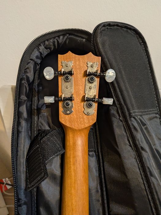 Ukulele APC Tenor TS