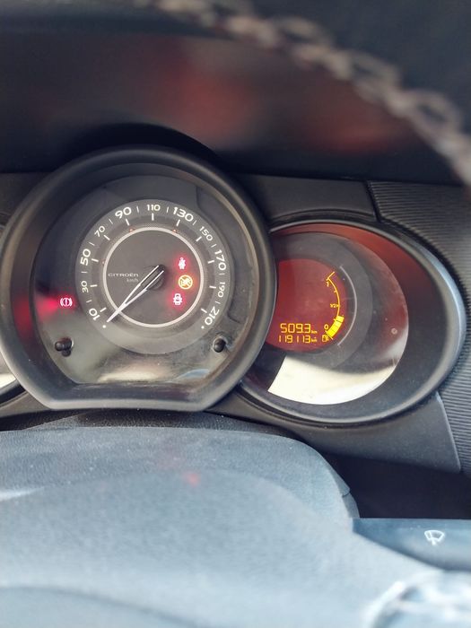 Citroen c3 a gasolina  5 portas