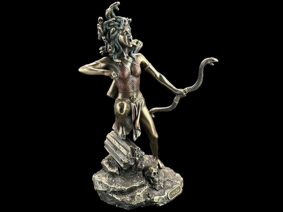 Figurka Rzeźba Medusa  Z Łukiem Veronese Wu77730a4
