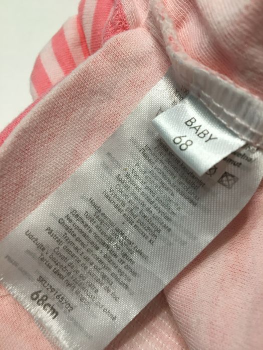 Czapki dla bliźniaczek