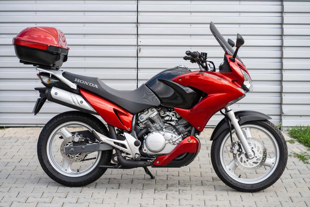 Honda XL 125 Varadero 2013 Lift kat. A1 / B