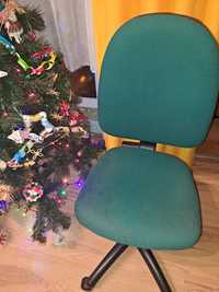 Fotel obrotowy zielony