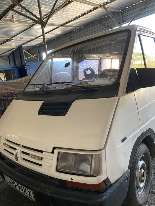 Бусик рено-трафік 1996рік