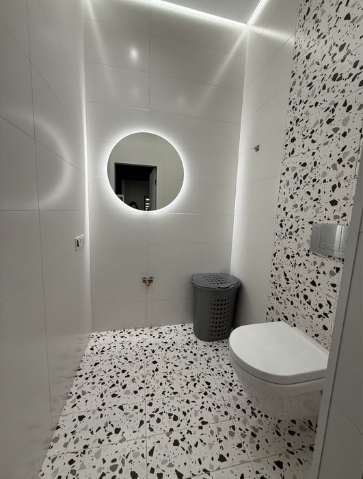 110 тыс.$ Квартира с новым ремонтом/ Новострой в центре /