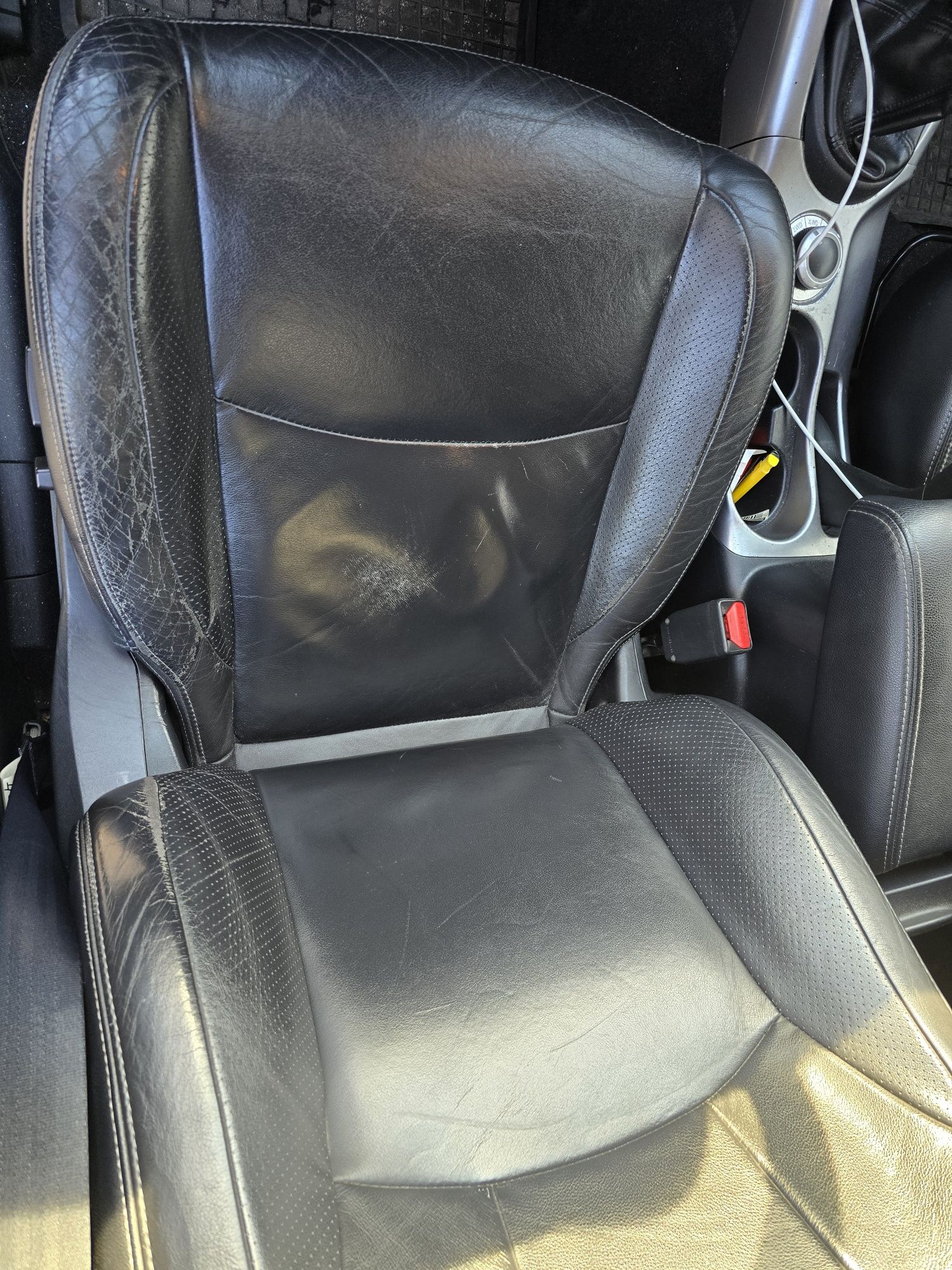 Mitsubishi Outlander 2