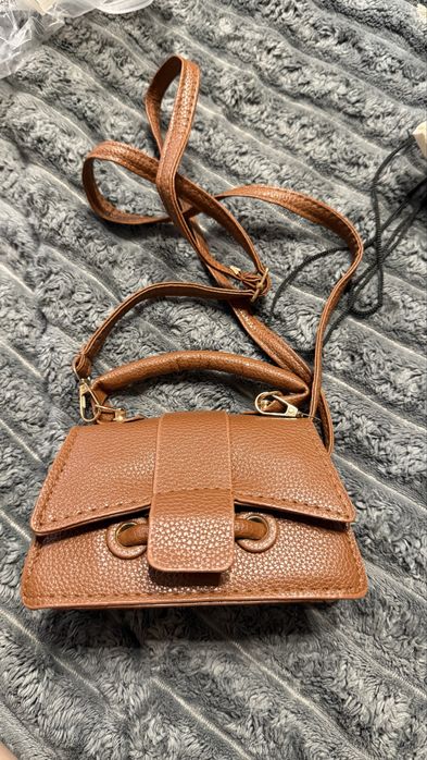 Нова сумка в коричневому кольрі