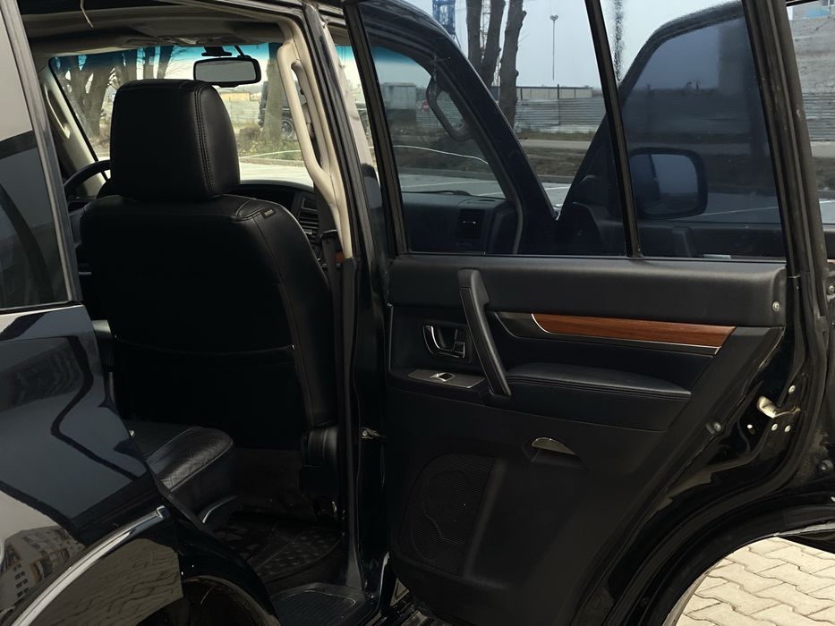 Продам Pajero Wagon 4