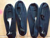 Sabrinas tamanho 33 e 34 ( 8 euros os 2 pares)