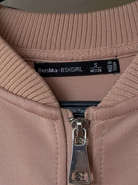 Casaco estilo bomber rosa