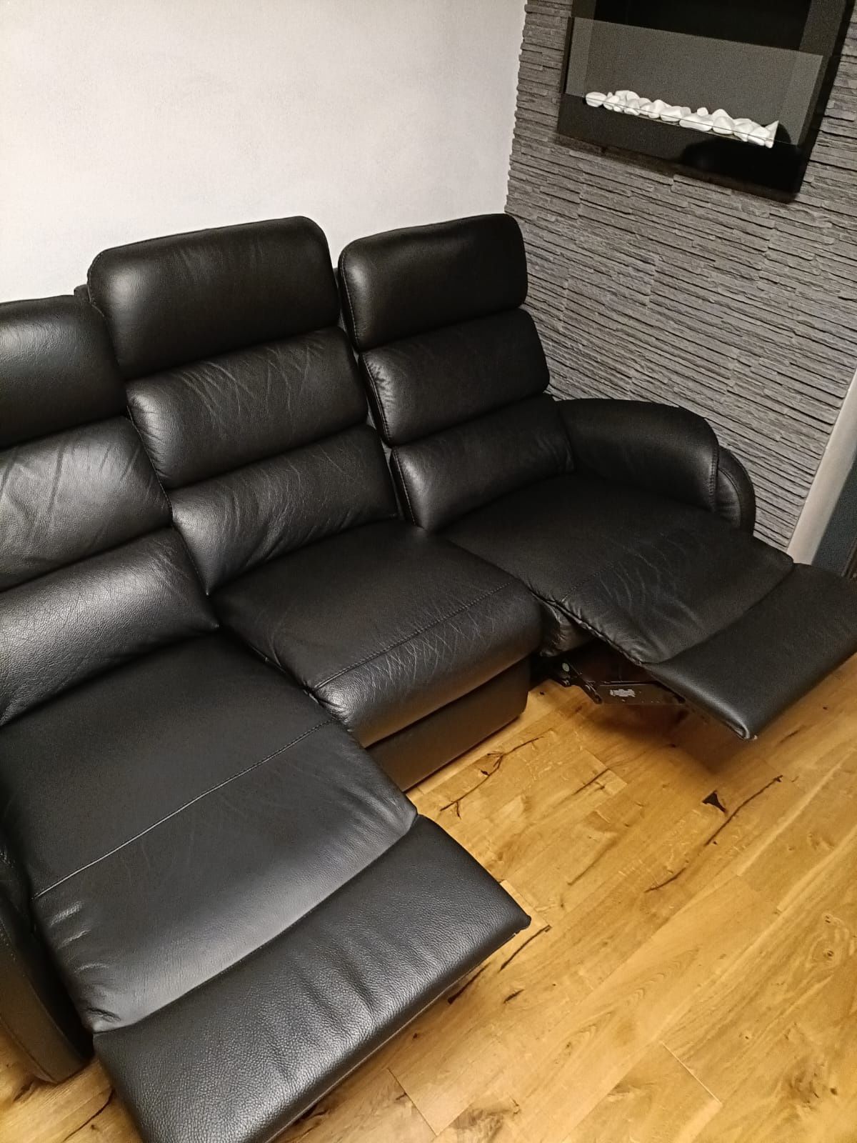 Sofa dallas ze skóry superiore z funkcją relax