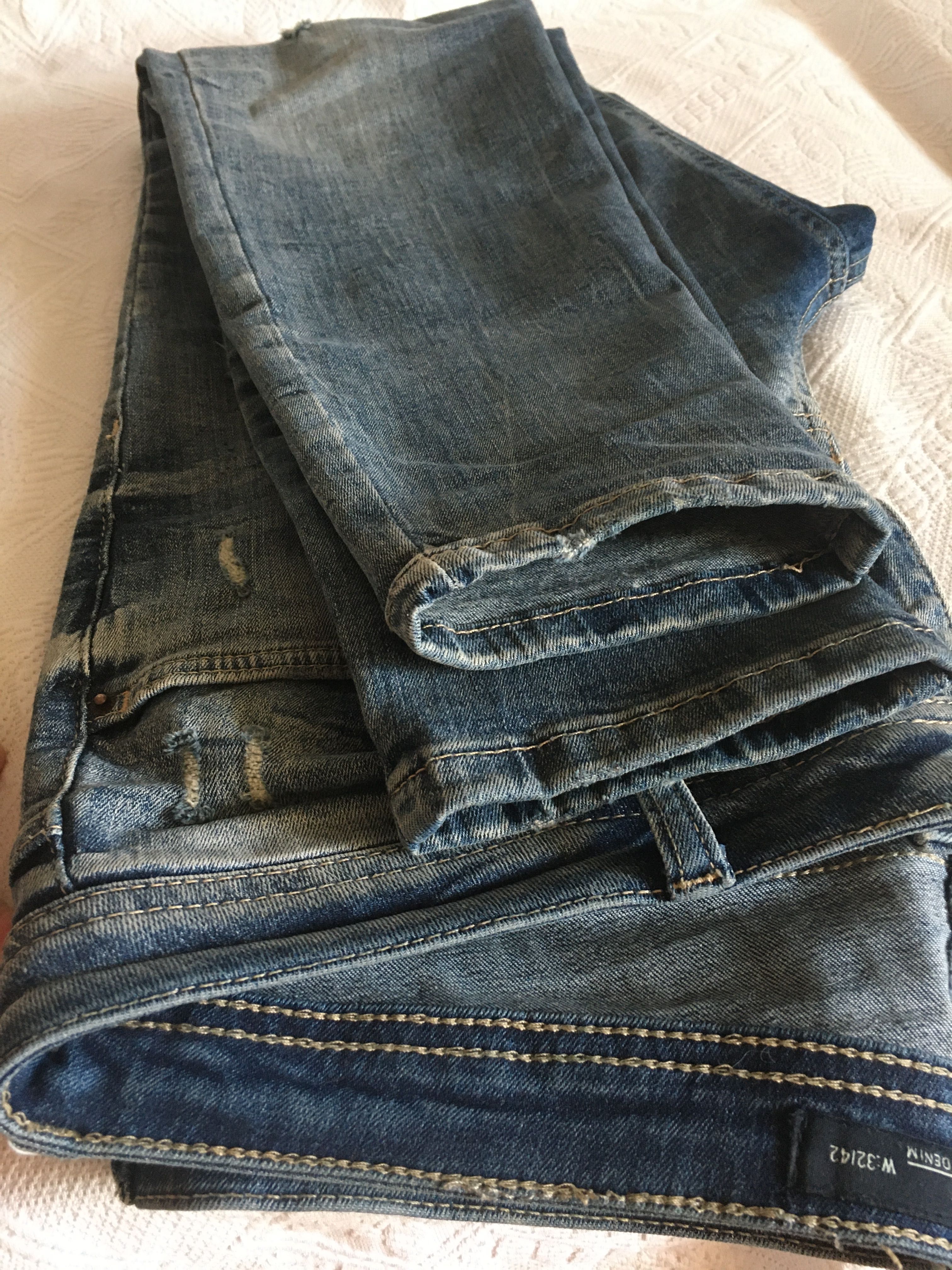 Продам женские джинсы LCW