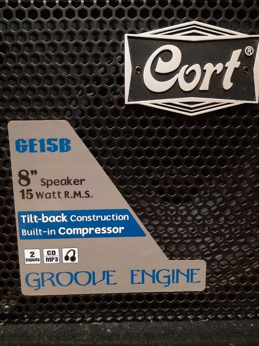 Комбопідсилювач для гітари, для бас-гітари CORT GE15B
