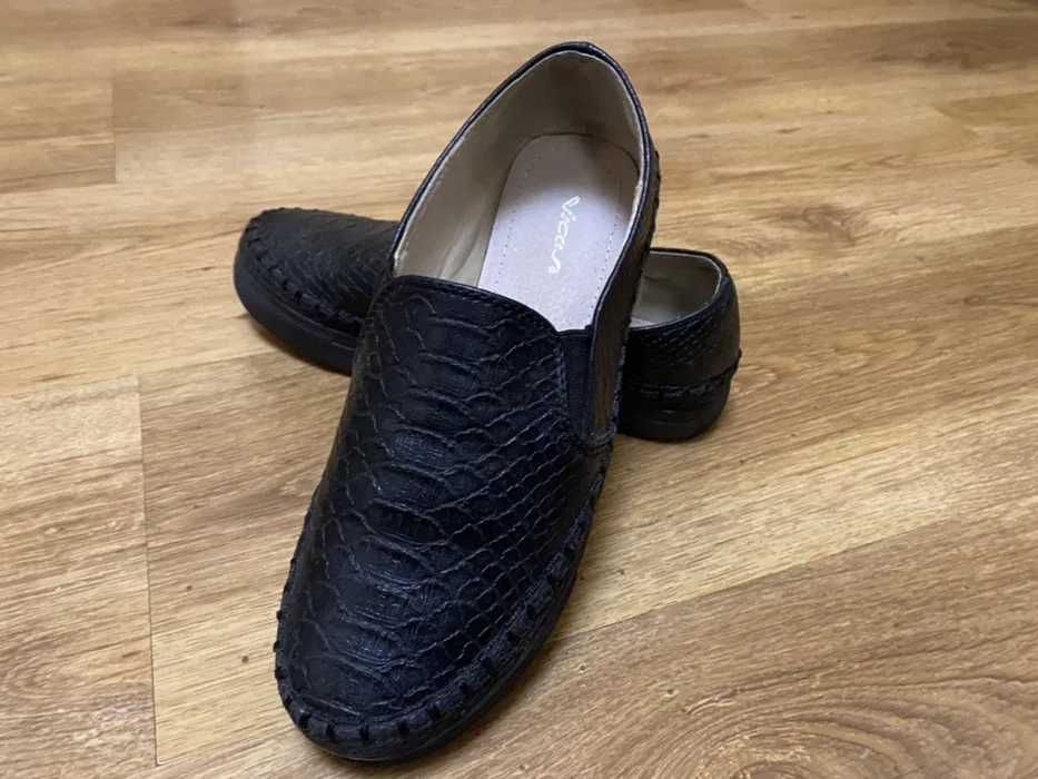 deezee czarne ala skórzane slip on, trampki, półbuty