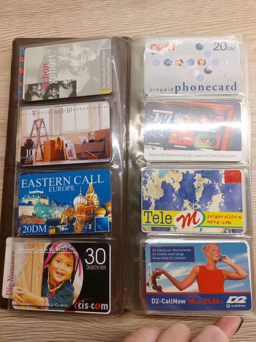 Kolekcja zagranicznych kart telefonicznych