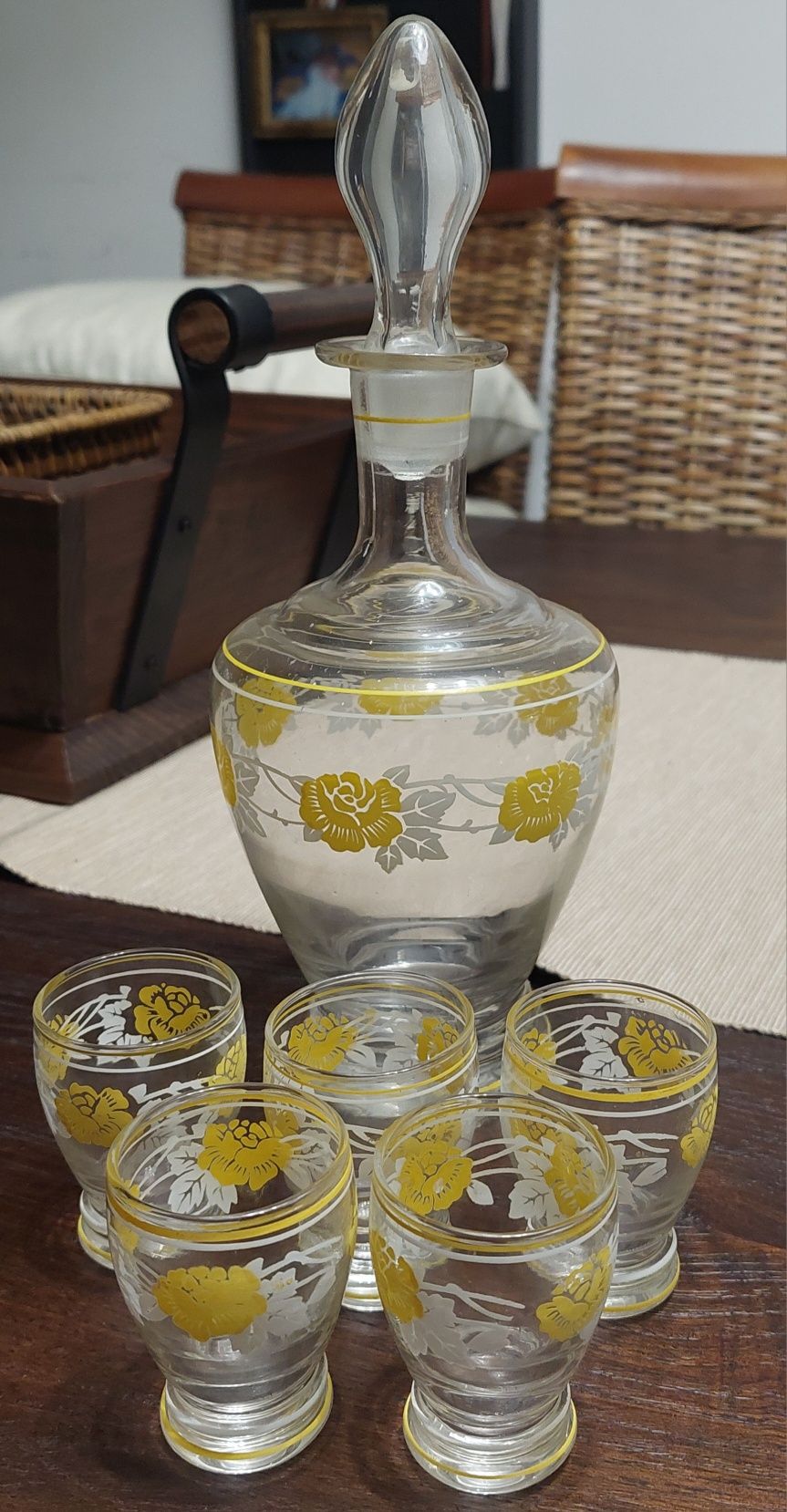 Serviço de licor (antigo)