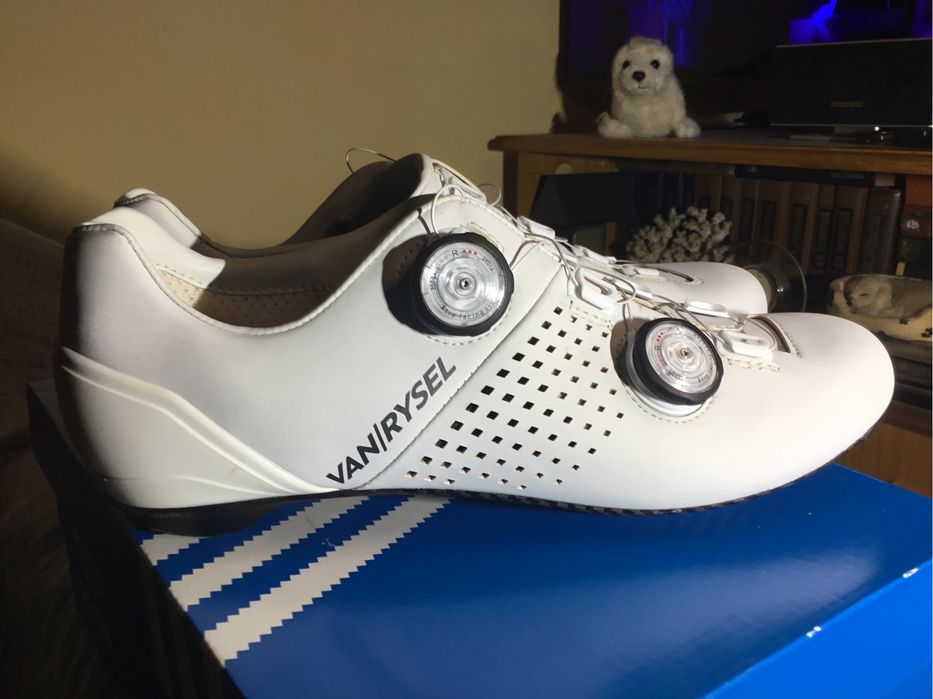 велотуфли шоссейные Van Rysel carbon p.43 27,5 cm. новые